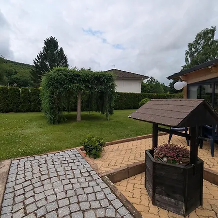 Deux Avec Entrée Indépendante, Accès à Un Jardin - Fr-1-589-817 Fraize