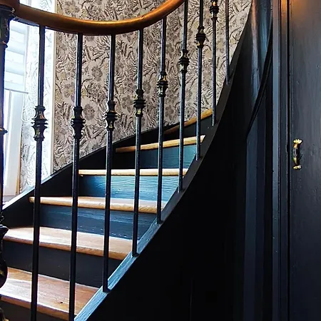 Bed & Breakfast Deux Avec Entree Independante, Acces A Un Jardin - Fr-1-589-817