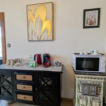 Alojamento de Acomodação e Pequeno-almoço Deux Avec Entrée Indépendante, Accès à Un Jardin - Fr-1-589-817